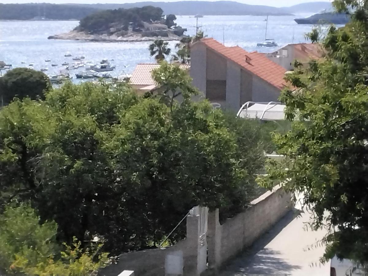 Apartments & Rooms Zlatica Hvar Hvar Town Exterior photo